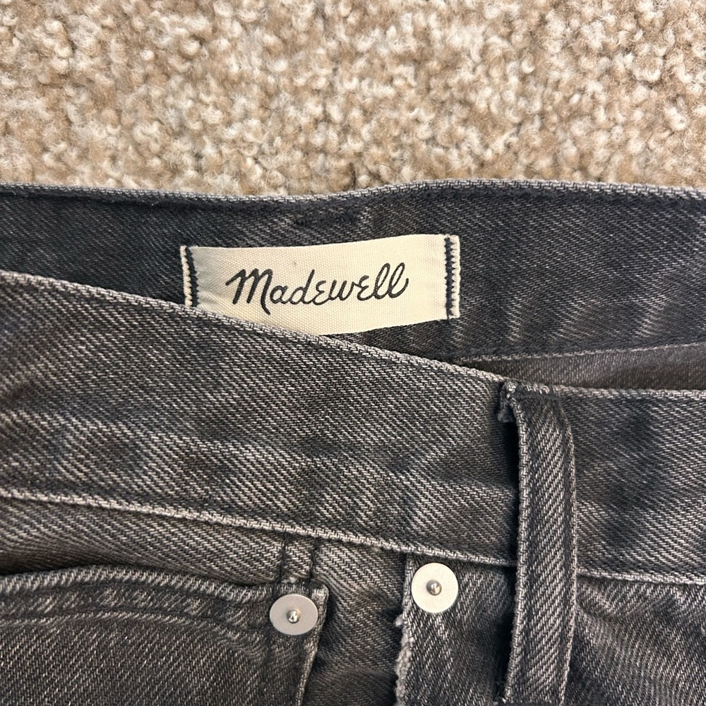 Madewell Distressed Black Jean Shorts - Picture 2 of 3